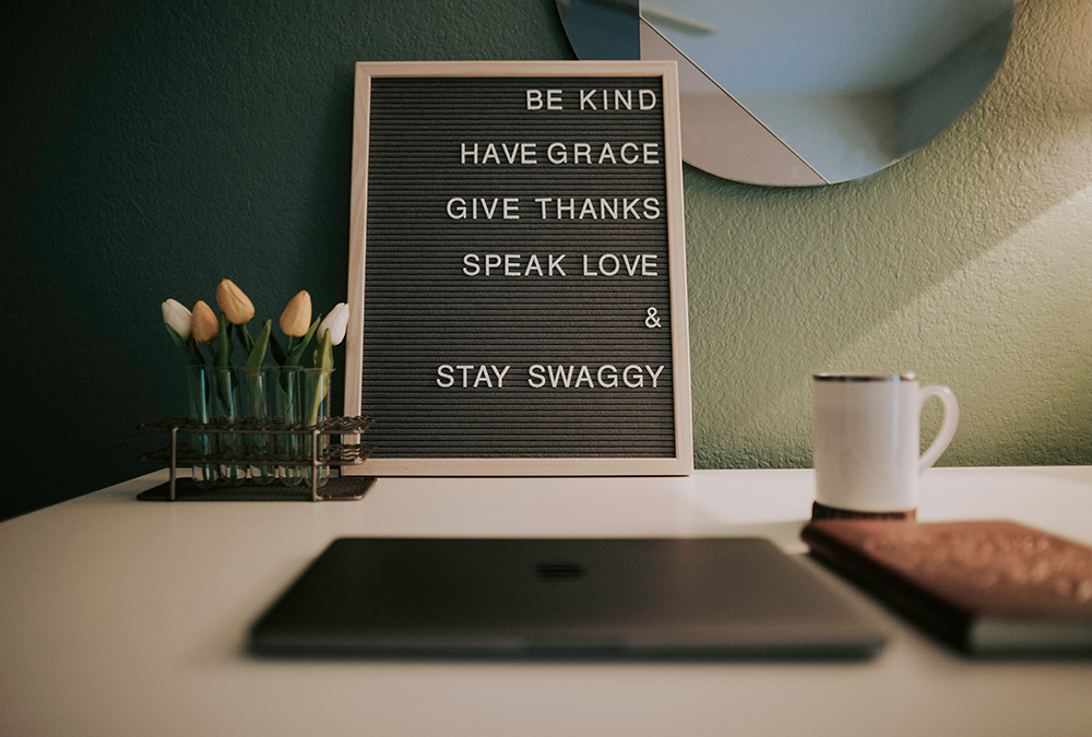 image that says be kind and stay swaggy